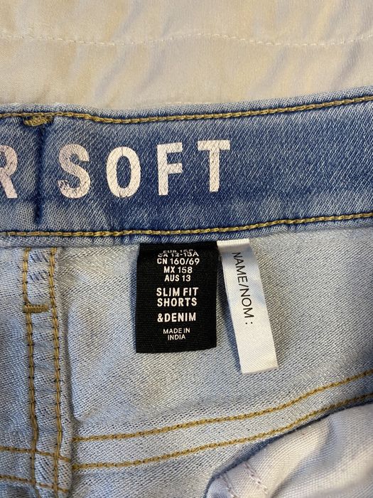 Дънкови къси гащи