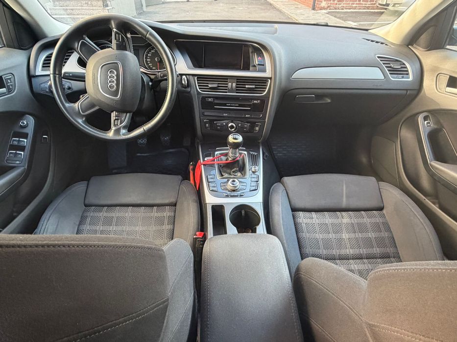 Audi A4 an fabricatie 2015