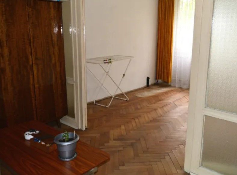 Продава се Тристаен апартамент в София, Света Троица - 76 кв.м за 1777 €/кв.м - Снимка #5