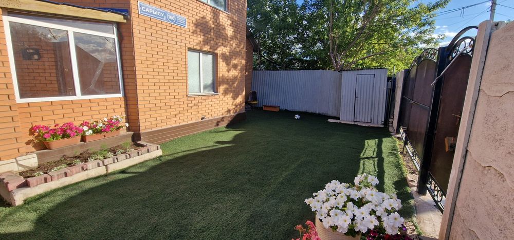 Продам двухэтажный дом