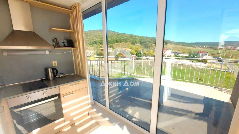 Продава се Тристаен апартамент в с. Кошарица, Област Бургас - 144 кв.м за 660 €/кв.м - Снимка #3