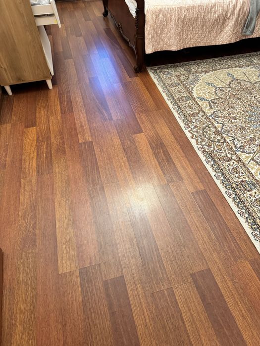 Ламинат б/у в хорошем состоянии