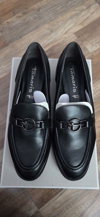 Нови дамски кожени обувки Geox и Tamaris 39н