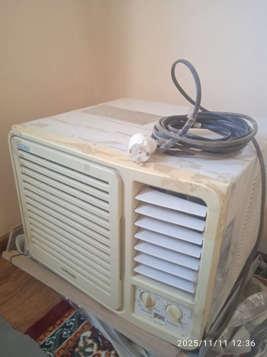 Кондиционер Самсунг в хорошем состоянии