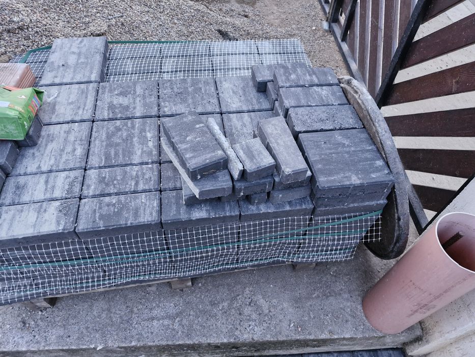 Pavaj de vanzare din 3 piese