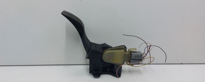 Pedala acceleratie  2m519f836ac Ford Focus prima generatie