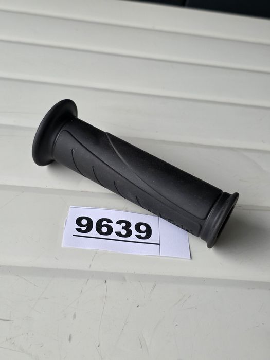 DUCATI Streetfighter  / Panigale V4 manşon stanga, Original