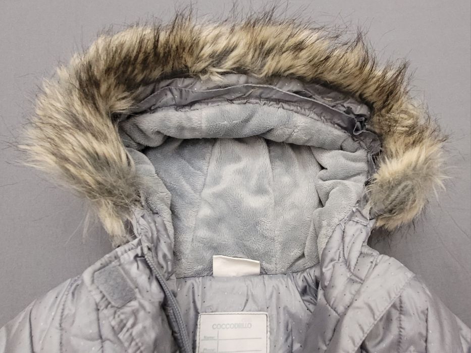 Зимняя куртка для девочек на 4 года