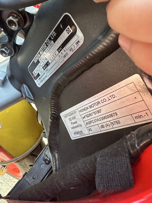 Vand HONDA CBR600RR limitat 35 de kw