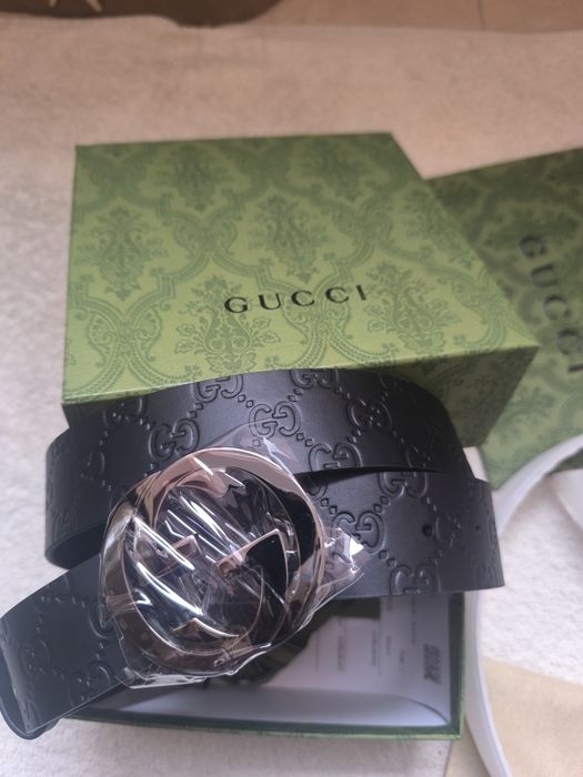 Различни модели колани