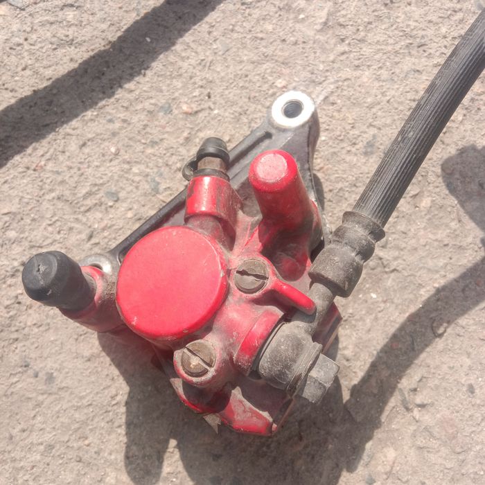 Продам передний тормоз на мопед SYM