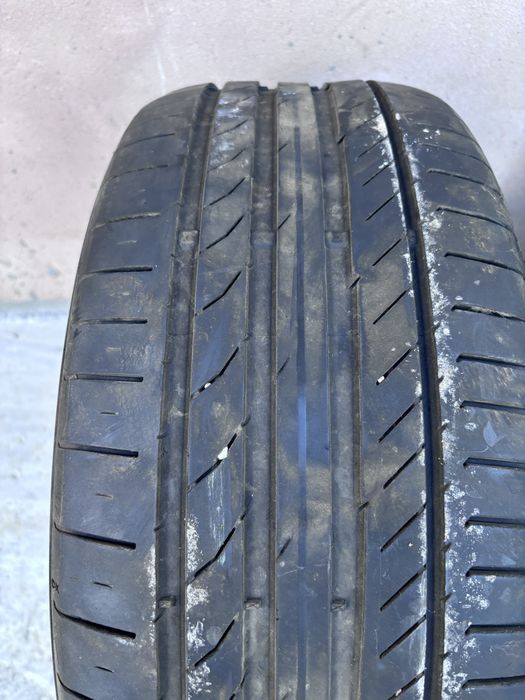 Anvelope 235/45R18