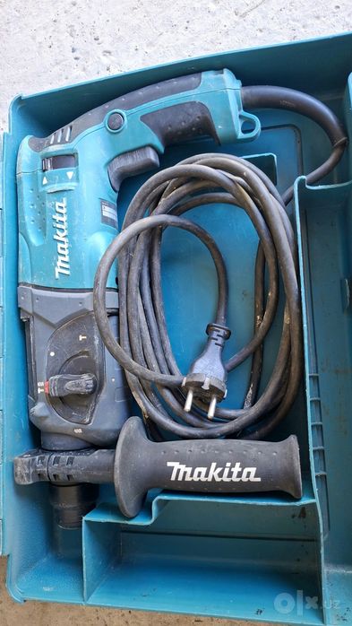 Перфоратор Makita -2470