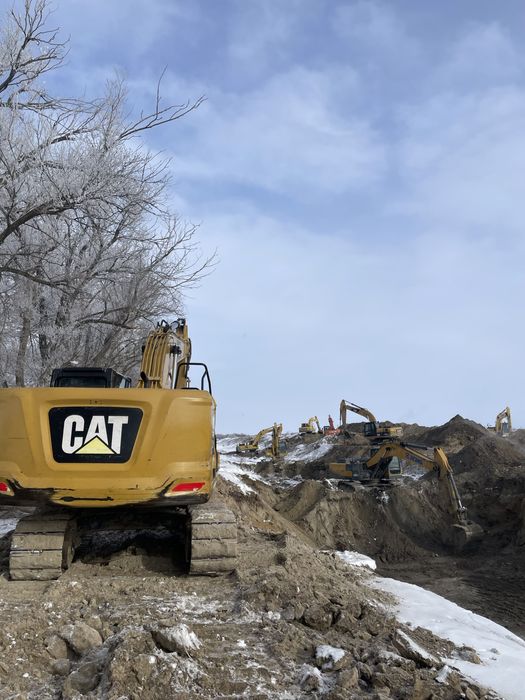 Гусеничные экскаваторы в аренду