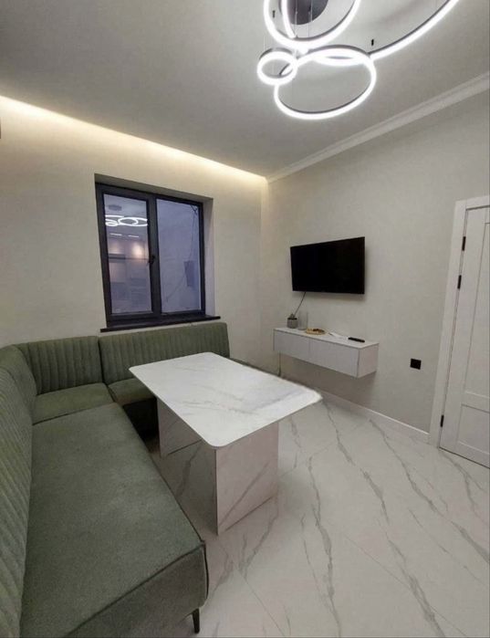 Дом по Ценн Квартиры 2.2 сотки Зайти и Жить