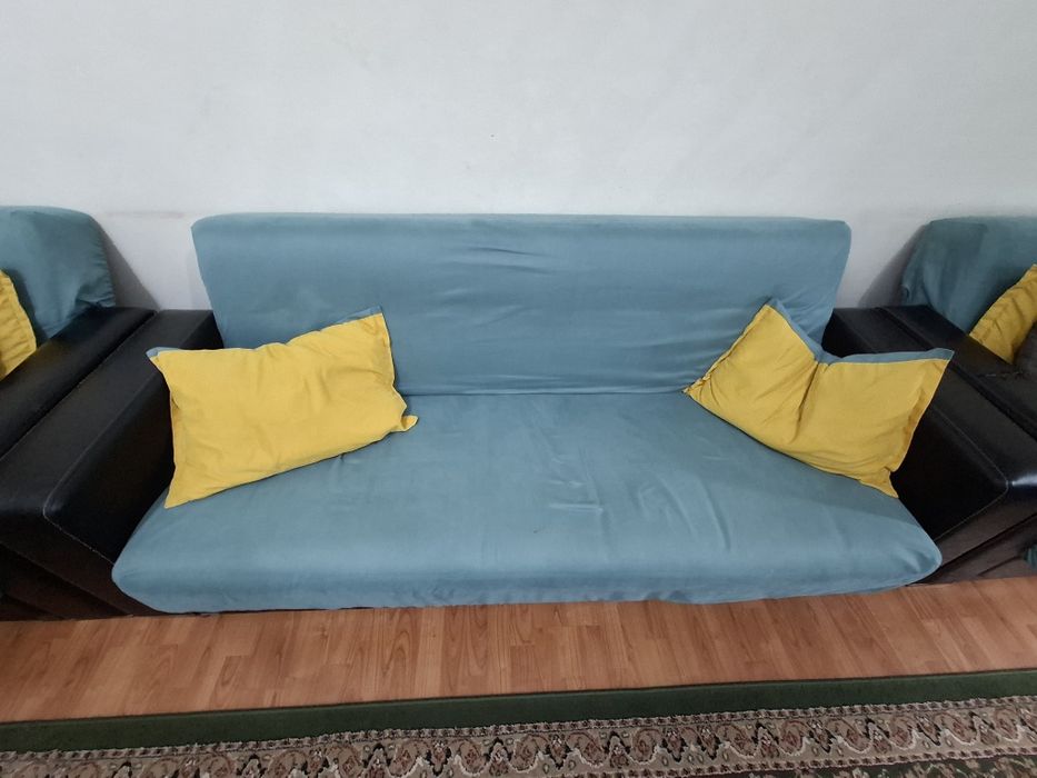 Продаётся Диван с креслами