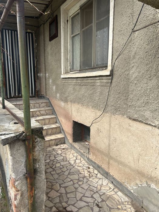 Продава се Къща в Пловдив, Южен - 100 кв.м за 650 €/кв.м - Снимка #1