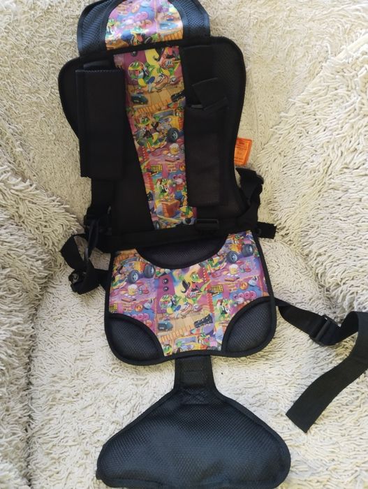 Детское автокресло.
