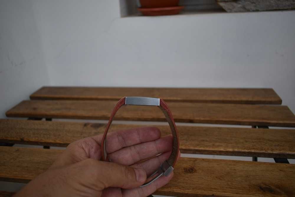 Часовници Fossil Starck и Quicksilver Baron