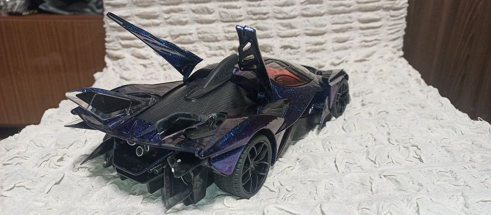 Метална кола Apollo Evo - 2021 г. Мащаб 1:18,