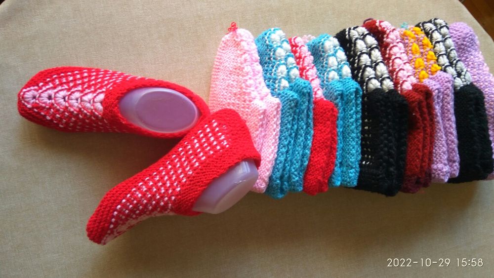 Дамски и мъжки терлици и шушони