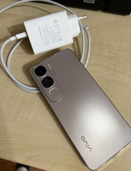 Vivo V40LITE. 256gb