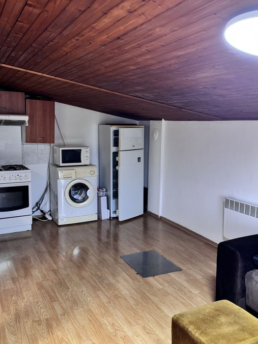 Дава се под наем Етаж от къща в Варна, м-т Акчелар - 55 кв.м за 278.97 € - Снимка #4