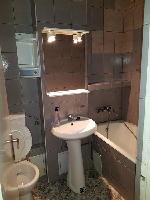 Vand apartament  zona Mihai Viteazul