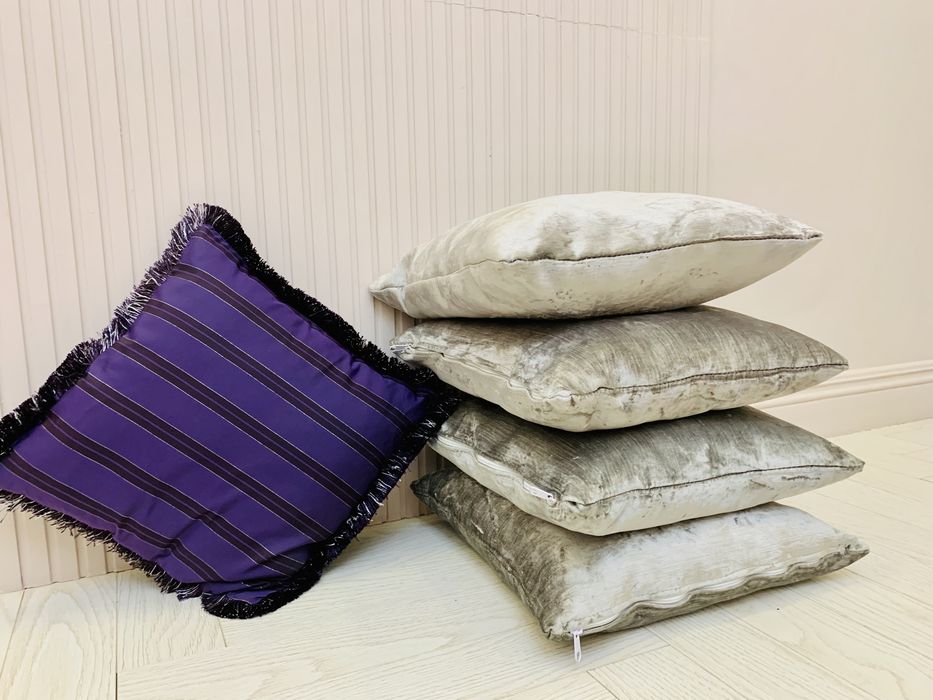 Декоративные подушки разные. Смотрите мои объявления