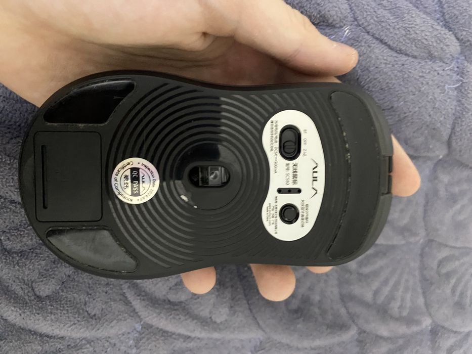 Aula SC580.Черная мышка