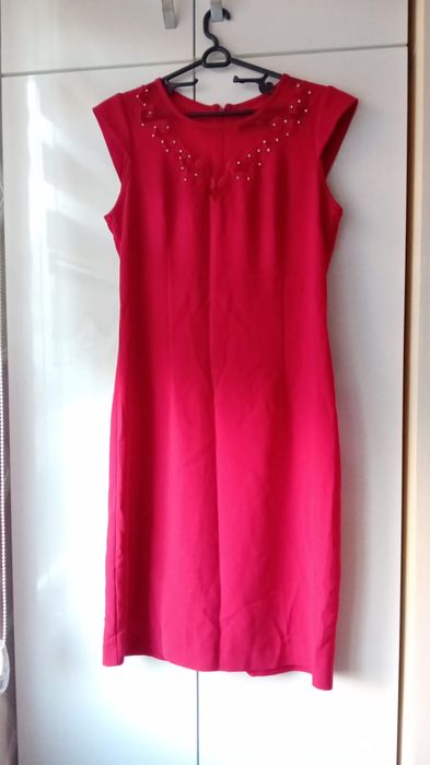 Дамски официални рокли