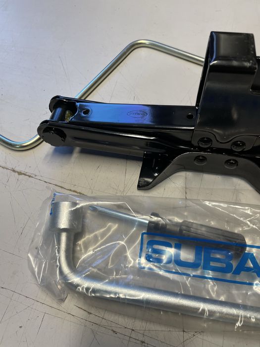 Cric original subaru outback forester xv liberty