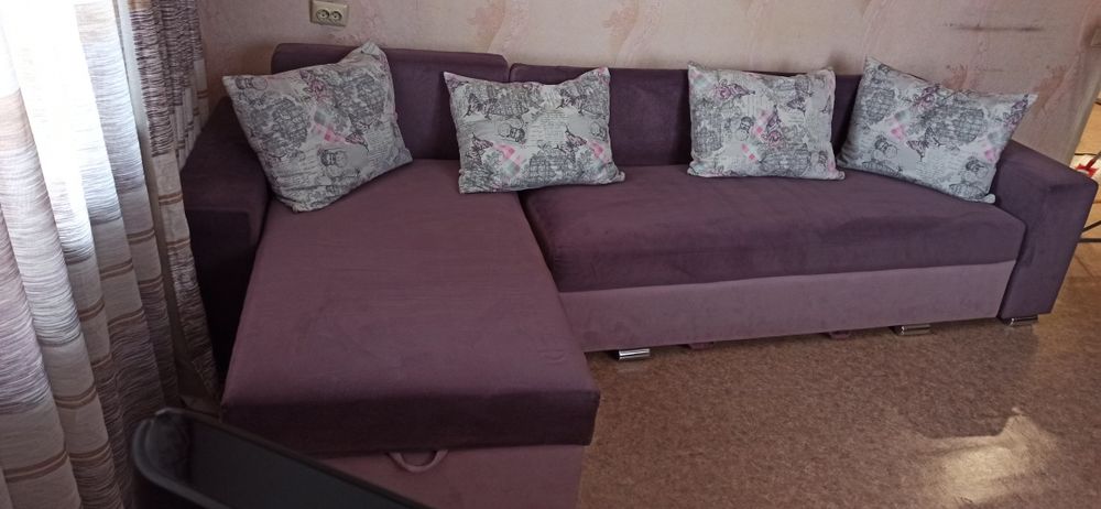 Продам Диван угловой