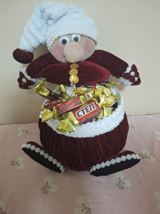 Гномики и конфетницы