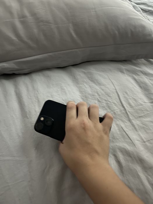 Iphone 13 mini продам