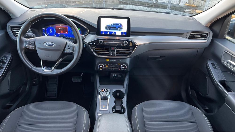 FORD Kuga 2022 — imagine 5