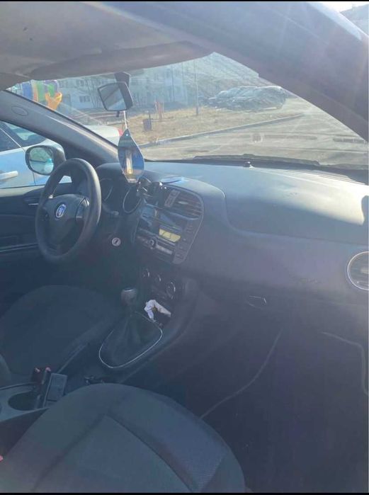 Fiat Bravo 2007-mașină îngrijită și perfectă pentru drumuri lungi