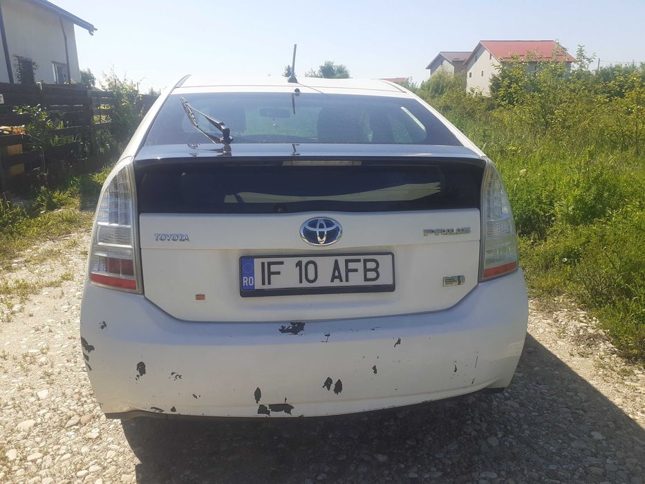 Toyota Prius generatia 3 2011