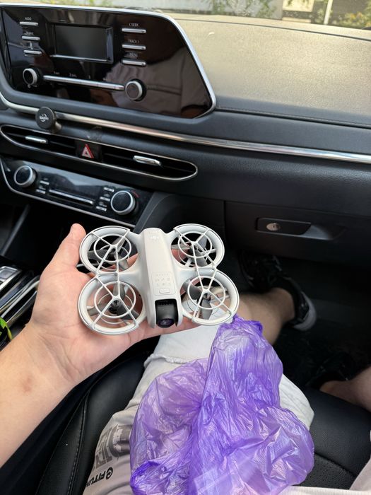 Dji neo.            .
