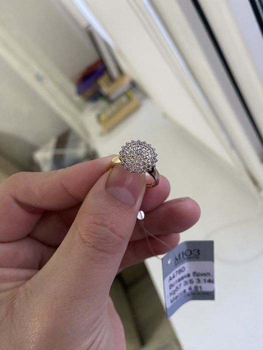 Бриллиант кольцо