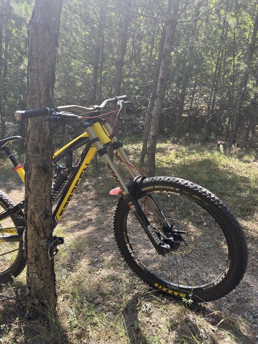 Saracen Myst Pro 2014 – Downhill / DH – 26”