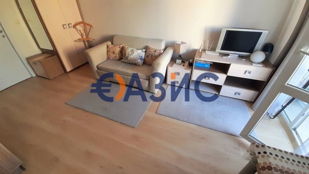 Продава се Едностаен апартамент в к.к. Слънчев бряг - 40 кв.м за 708 €/кв.м - Снимка #8