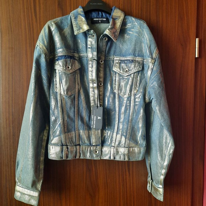 Оригинално дамско дънково яке на Patriza pepe