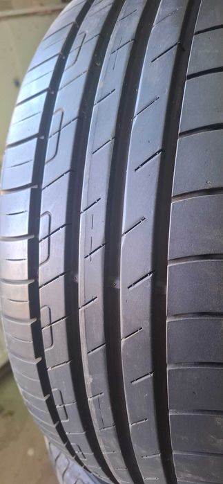 4бр. 225/55/17 Goodyear 6.8mm грайфер, дот 20г. +++