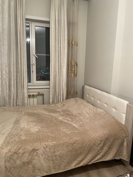 Продам кровать 160:200 вместе с новым матрсом