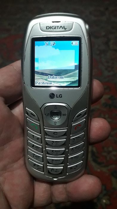 LG  ретро телефон