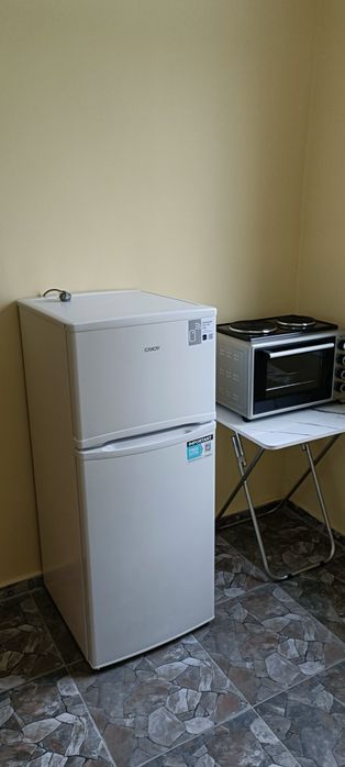 Дава се под наем,  Хале обзаведен