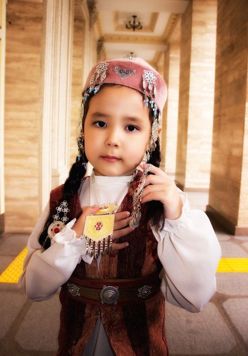 Национальный костюм в этно стиле