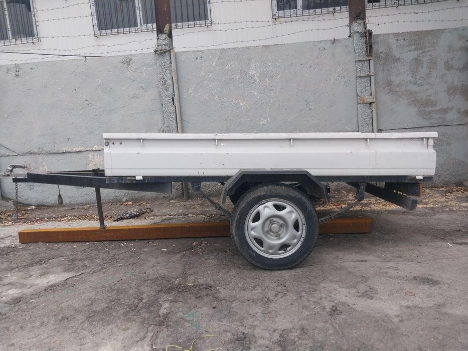 Продаёться прицеп легково