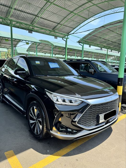 BYD song plus AWD